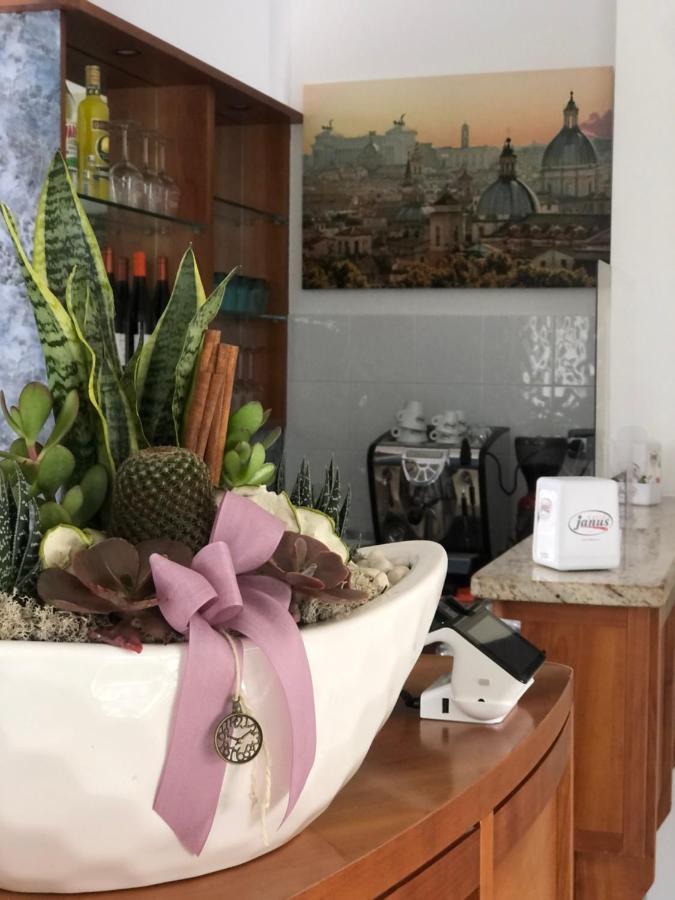Hotel Domus Cerreto dʼEsi エクステリア 写真