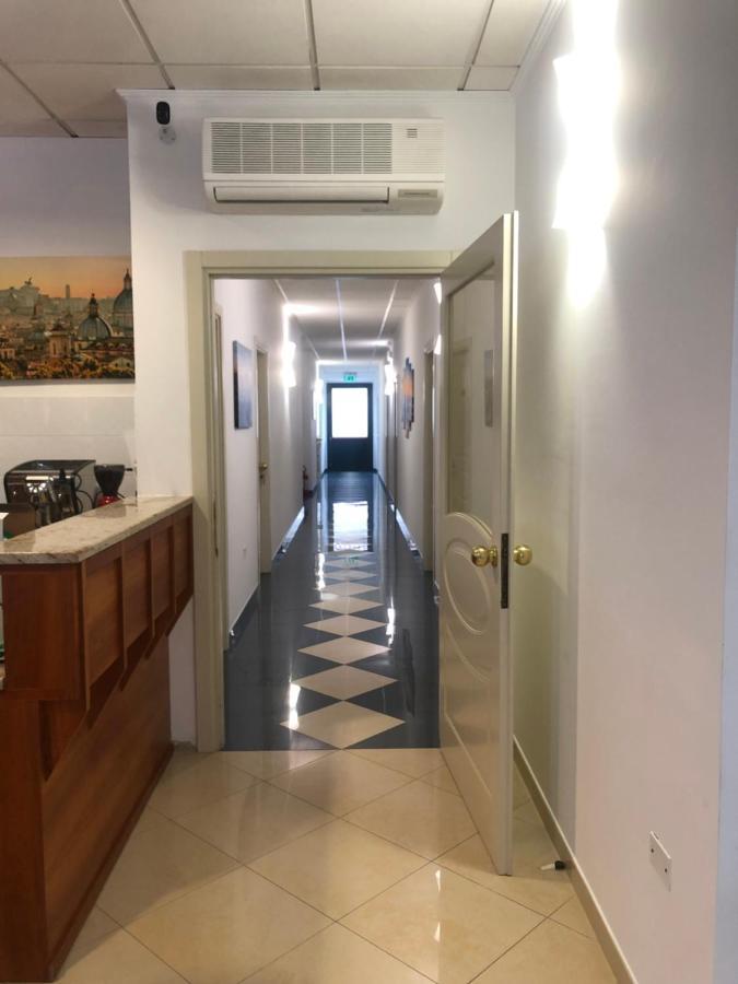 Hotel Domus Cerreto dʼEsi エクステリア 写真