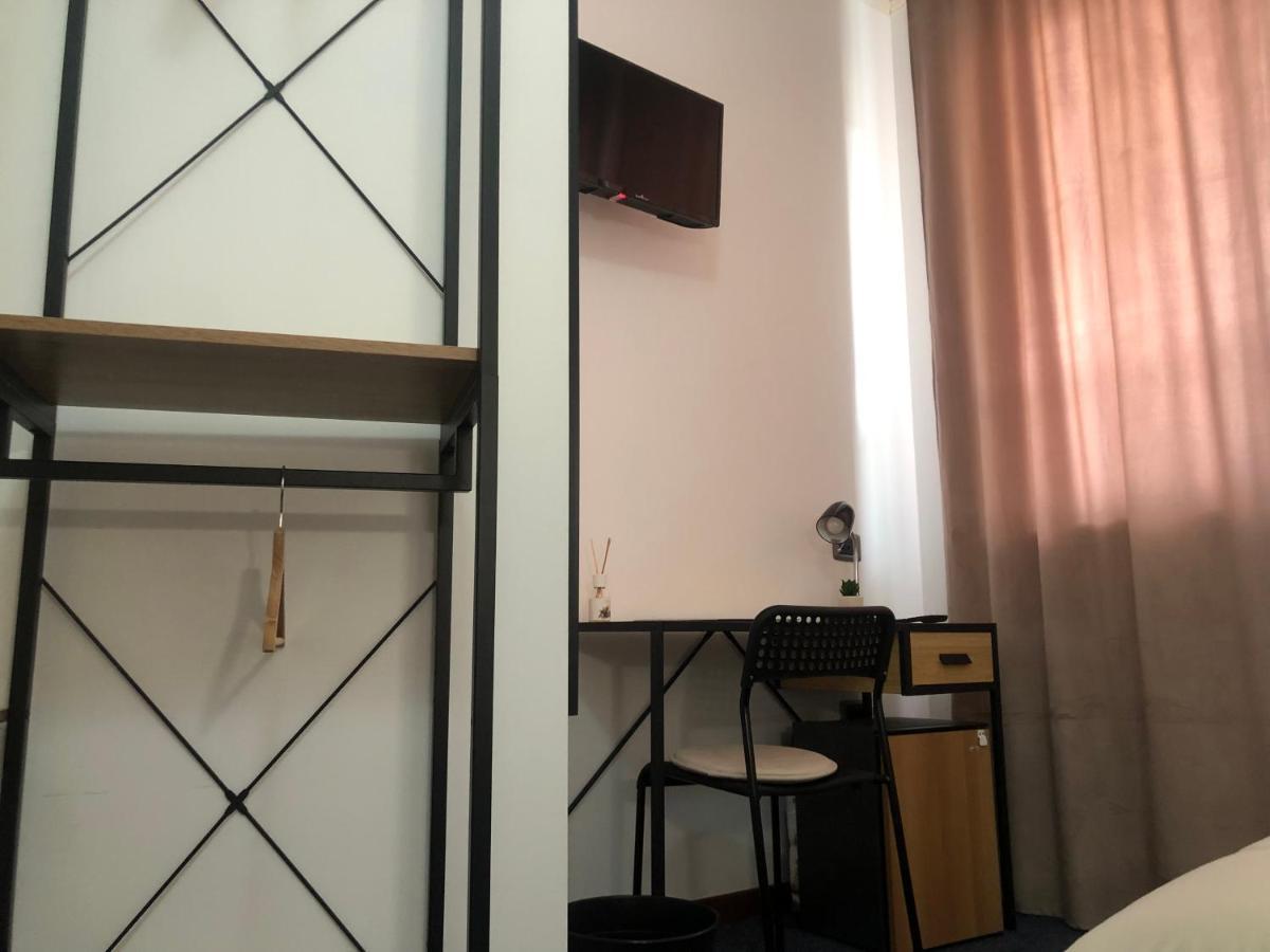 Hotel Domus Cerreto dʼEsi エクステリア 写真